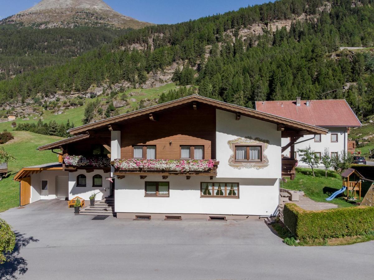 Jaqueline Bed & Breakfast