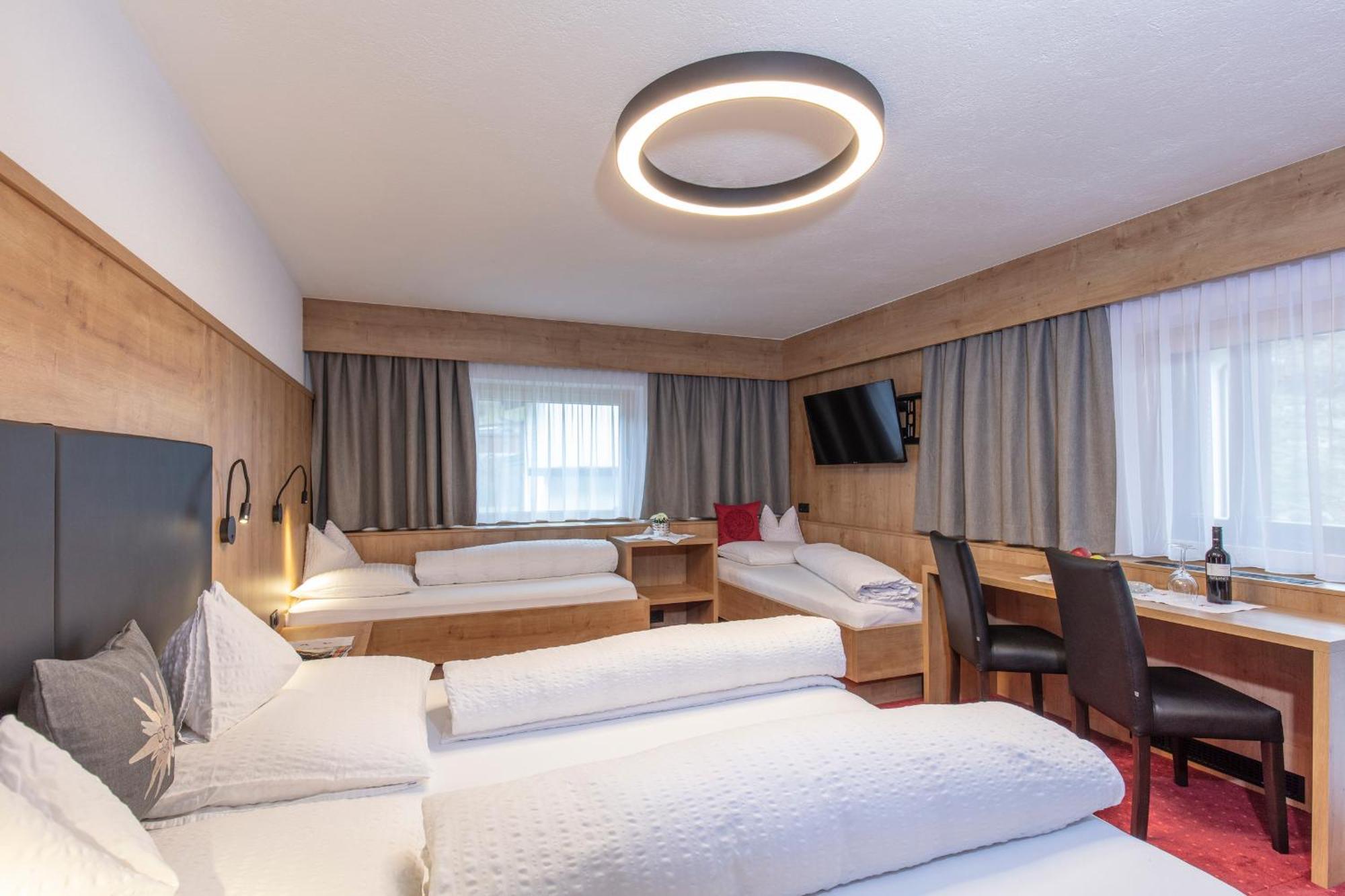 Jaqueline Bed & Breakfast